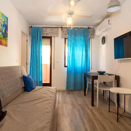 Apartment Yate 4, Primera Linea De Playa. *